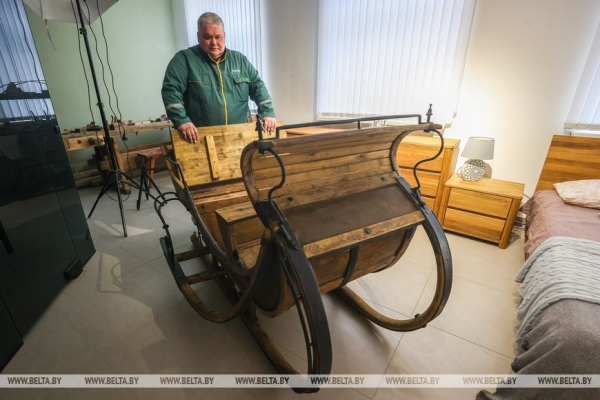 Сани для Первого, или Как пинские мастера изготовили эксклюзивный подарок Президенту