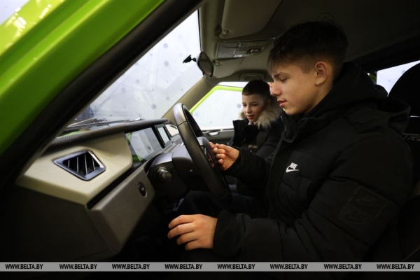 ФОТОФАКТ: Второй день работы выставки "Беларусь интеллектуальная"