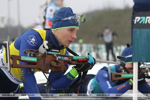 Белорусский биатлонист Дмитрий Лазовский стал вторым в гонке преследования на этапе Кубка Содружества в Раубичах