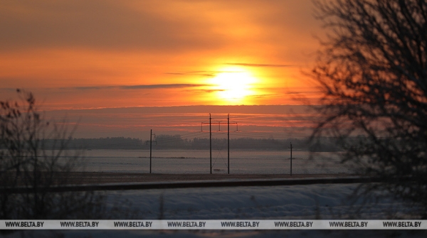 Энергетики восстанавливают подачу электричества в 16 населенных пунктах Минской области Энергетики восстанавливают подачу электричества в 16 населенных пунктах Минской области