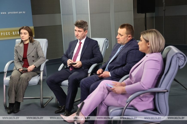 Новые подробности большого зарубежного турне Лукашенко. Эйсмонт поделилась инсайдами