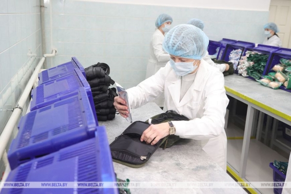 Лучше натовских! В Беларуси начали комплектовать групповые аптечки для военнослужащих Лучше натовских! В Беларуси начали комплектовать групповые аптечки для военнослужащих