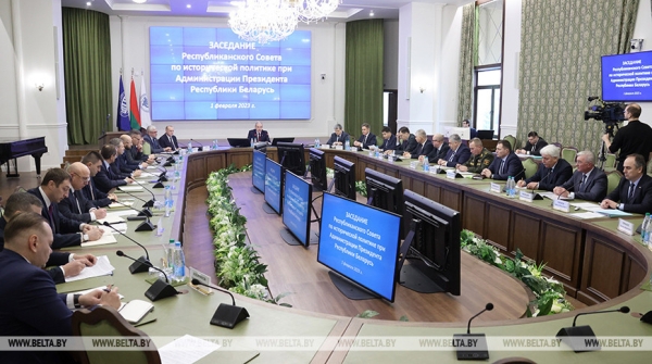 Сергеенко: Совет по исторической политике - форма общения государства с народом