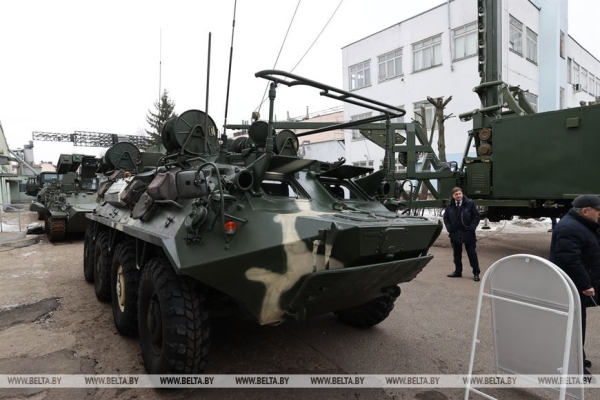 Госкомвоенпром в прошлом году поставил в ВС более 500 единиц новых образцов вооружения