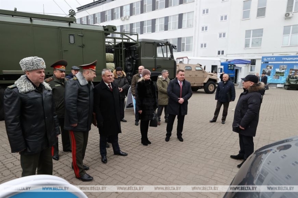 Госкомвоенпром в прошлом году поставил в ВС более 500 единиц новых образцов вооружения