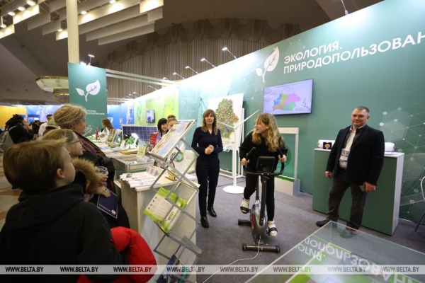 Лукашенко: белорусской науке есть чем гордиться, но нет времени почивать на лаврах