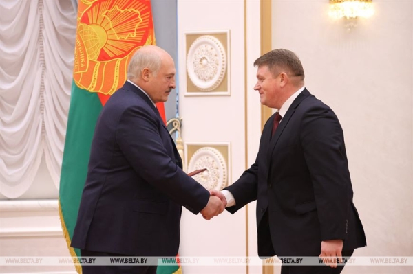 Лукашенко: белорусской науке есть чем гордиться, но нет времени почивать на лаврах