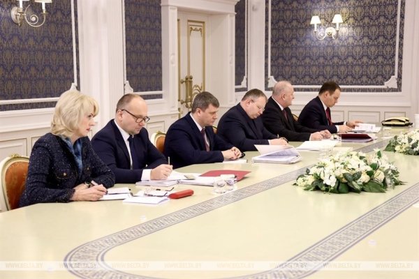 Планируемые изменения в банковской сфере стали темой совещания у Лукашенко