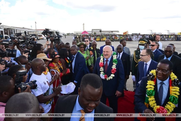 Соглашения на десятки миллионов, невероятный колорит и благодарность за санкции. Неделя Президента в Африке и на Ближнем Востоке