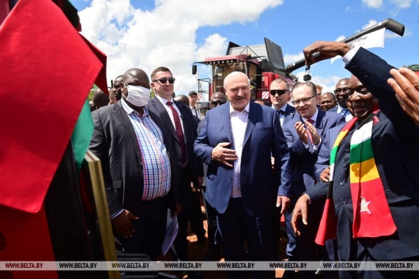 Новые подробности большого зарубежного турне Лукашенко. Эйсмонт поделилась инсайдами