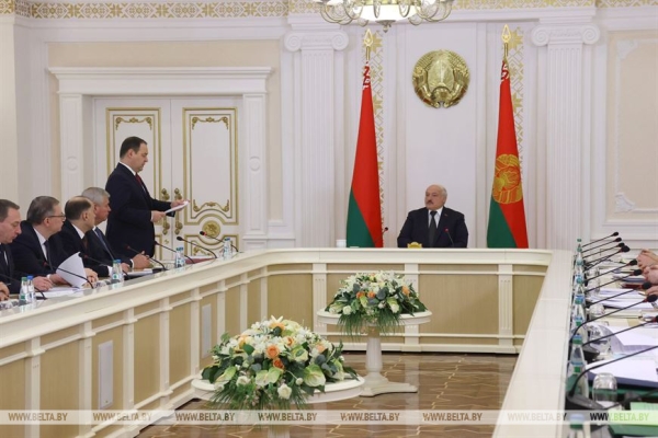 Ценам дали бой, но все ли в порядке. Лукашенко актуализировал задачи перед органами власти Ценам дали бой, но все ли в порядке. Лукашенко актуализировал задачи перед органами власти