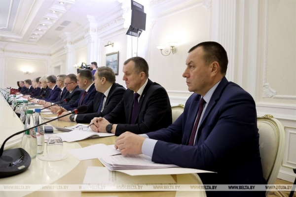 Ценам дали бой, но все ли в порядке. Лукашенко актуализировал задачи перед органами власти Ценам дали бой, но все ли в порядке. Лукашенко актуализировал задачи перед органами власти