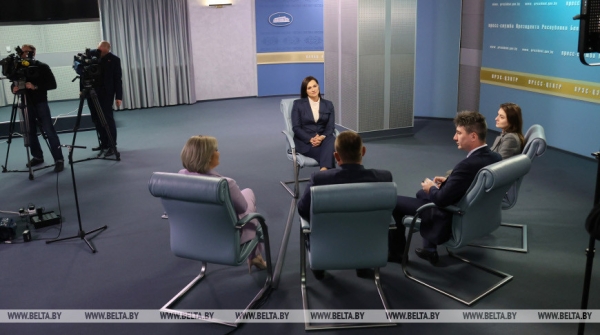 Новые подробности большого зарубежного турне Лукашенко. Эйсмонт поделилась инсайдами