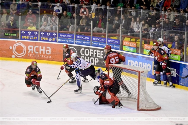 Поводом для приезда Лукашенко в Гродно стал не только хоккей Поводом для приезда Лукашенко в Гродно стал не только хоккей