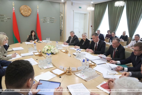 Кодекс об архитектурной и градостроительной деятельности рассмотрен на экспертном совете в Минске Кодекс об архитектурной и градостроительной деятельности рассмотрен на экспертном совете в Минске