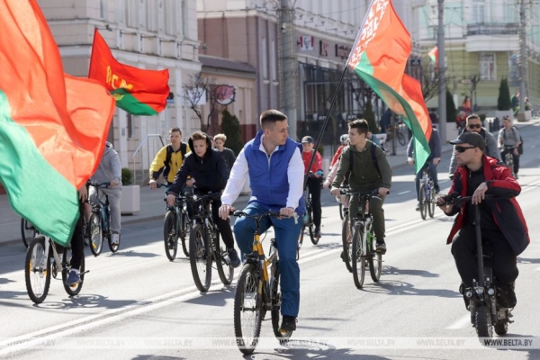 Сезон открыт. Весенний велопробег собрал в Гомеле более 3 тыс. участников Сезон открыт. Весенний велопробег собрал в Гомеле более 3 тыс. участников