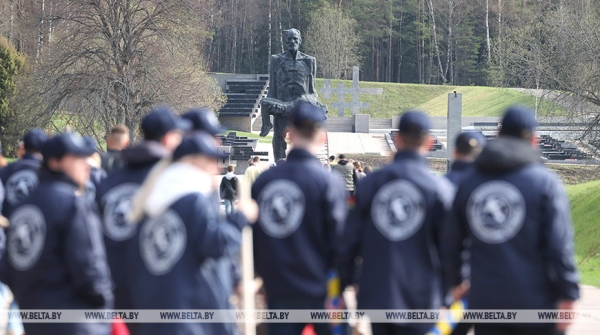 Лукашенко на субботнике будет трудиться в мемориальном комплексе "Хатынь"