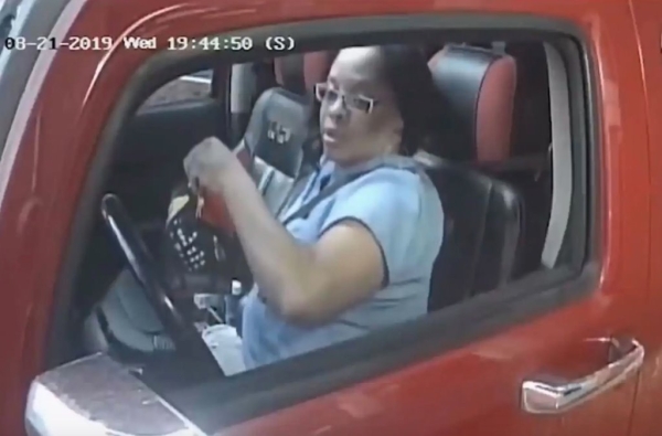 Восьмилетняя девочка, получившая ожог куриным наггетсом, получит от ресторана фастфуда компенсацию в $800 тысяч Восьмилетняя девочка, получившая ожог куриным наггетсом, получит от ресторана фастфуда компенсацию в $800 тысяч