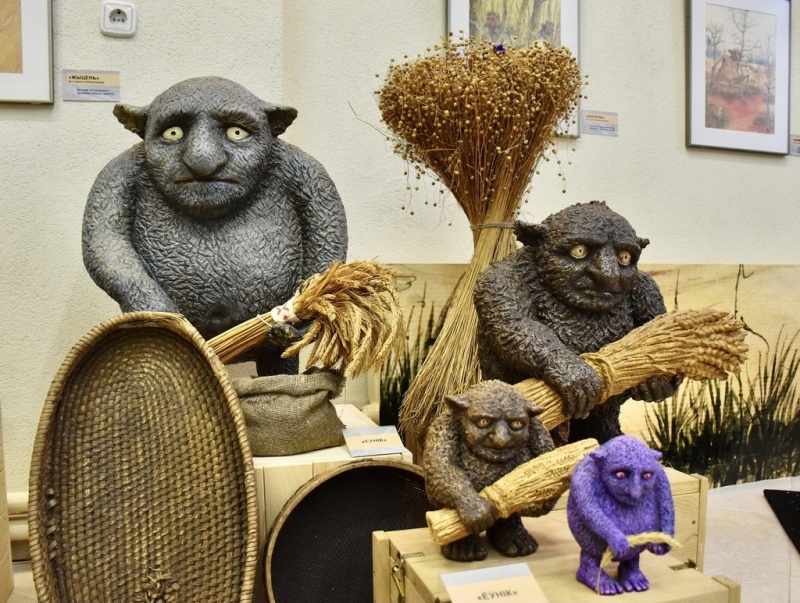 В Витебске открылась выставка «Герои белорусских сказок, мифов и легенд»
											 
												В Витебске открылась выставка «Герои белорусских сказок, мифов и легенд»