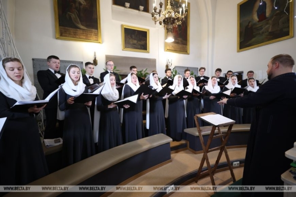 Митрополит Вениамин: повседневные добрые дела созидают прочный фундамент для жизни человека Митрополит Вениамин: повседневные добрые дела созидают прочный фундамент для жизни человека