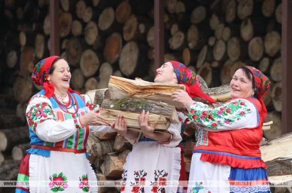 Песни соловьиного берега, или Как в Тонеже берегут культурный код предков
