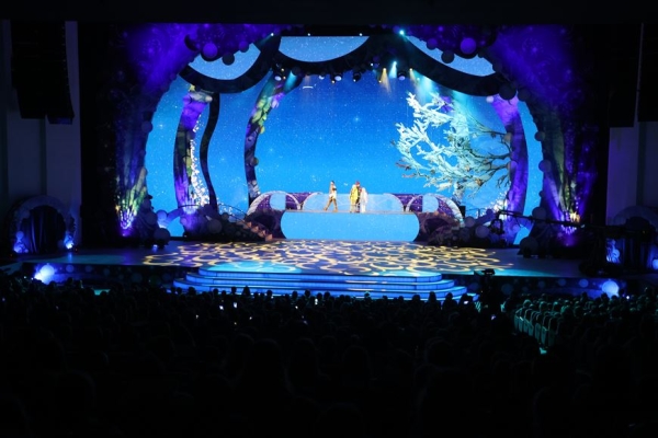 Лукашенко: мы желаем только одного - видеть улыбки детей и знать, что они живут в мире и безопасности Лукашенко: мы желаем только одного - видеть улыбки детей и знать, что они живут в мире и безопасности